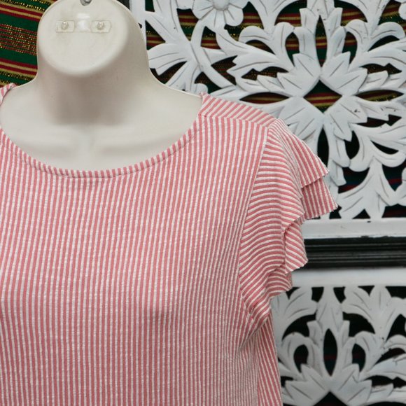 Red and White Stripped Dressed - Picture 6 of 10